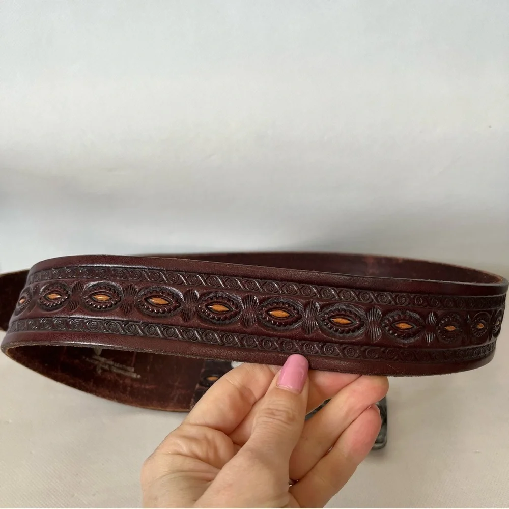 Vintage Siskiyou Eagle Belt Buckle Brown Tooled Leather Belt